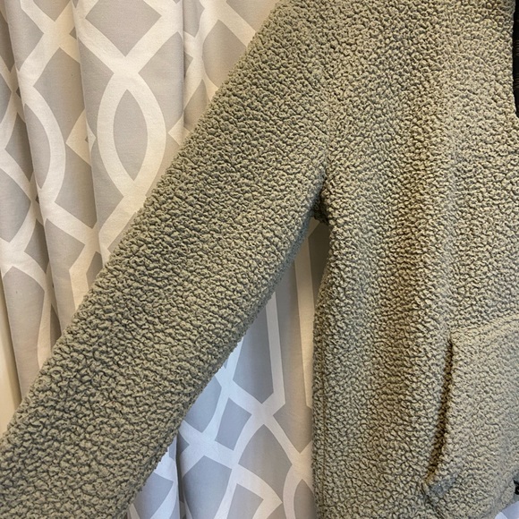 Victoria secret PINK Sherpa quarter zip jacket - Picture 4 of 14